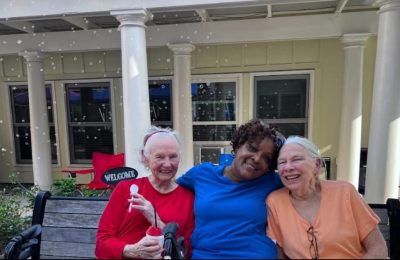 Senior and Memory Care at Suites at Algiers Point